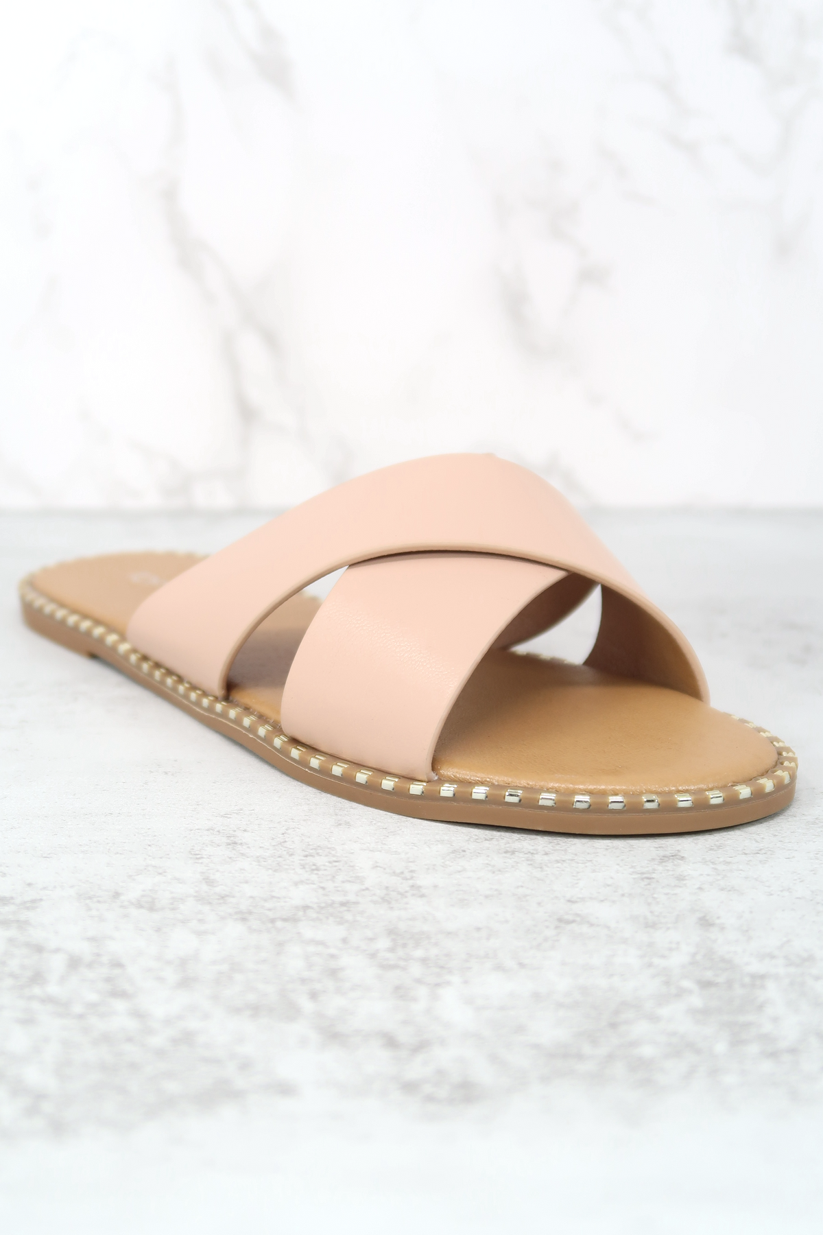 Women Open Toe Flat Fashion Cross Strap Sandals Nude