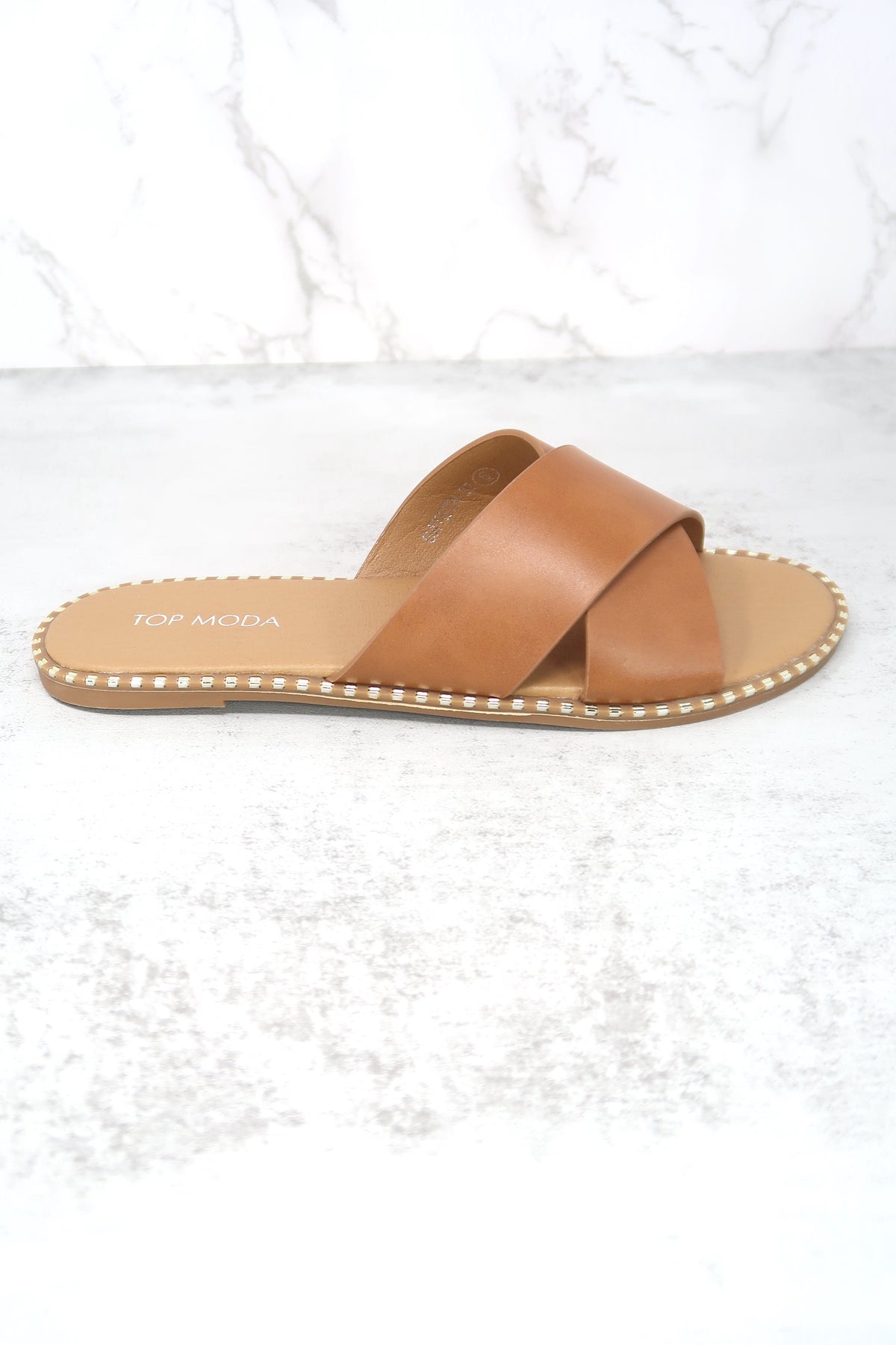 Women Open Toe Flat Fashion Cross Strap Sandals Tan