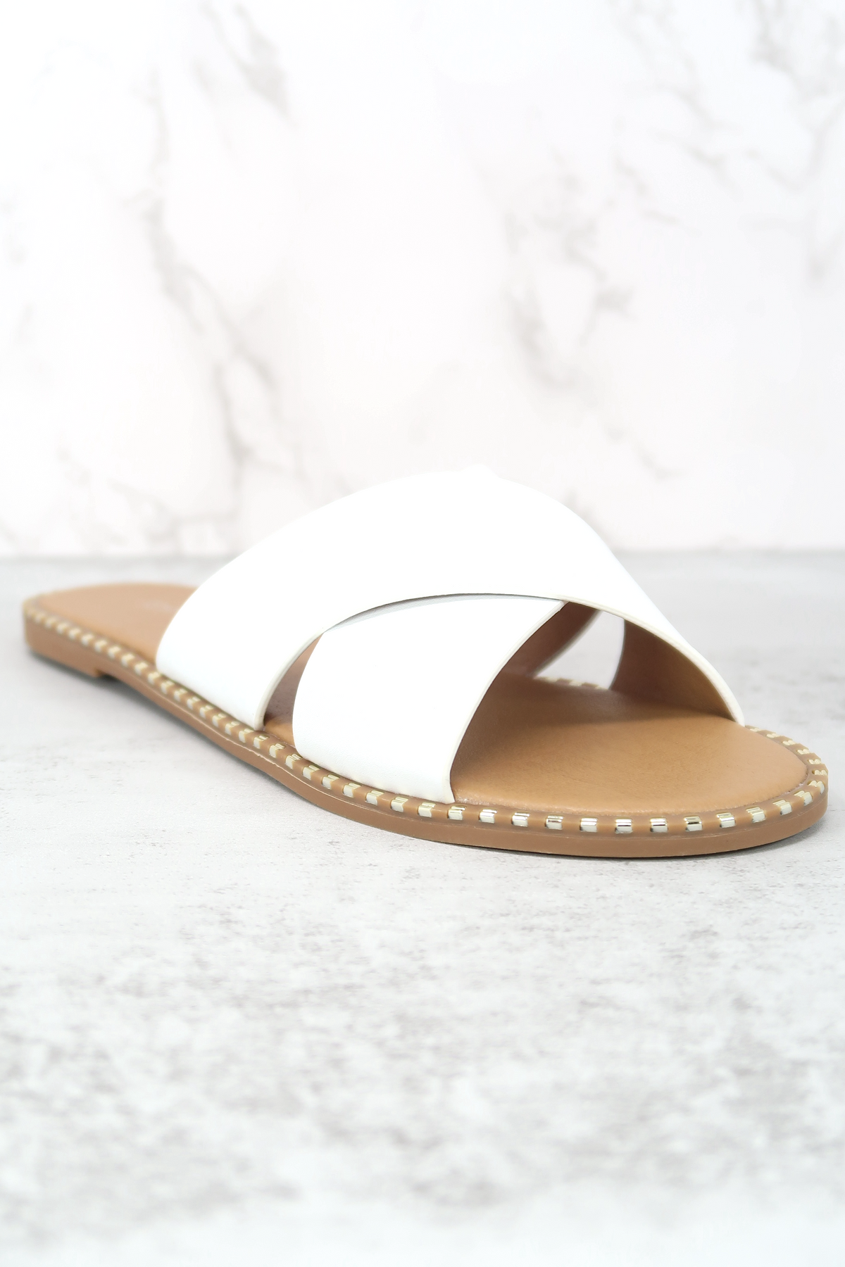 Women Open Toe Flat Fashion Cross Strap Sandals White